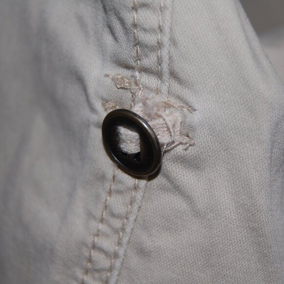 Liz Clairborne Capri Cotton Stretch Pants, Women Size 10 (Waist: 34.5"), Tan - Picture 6 of 7